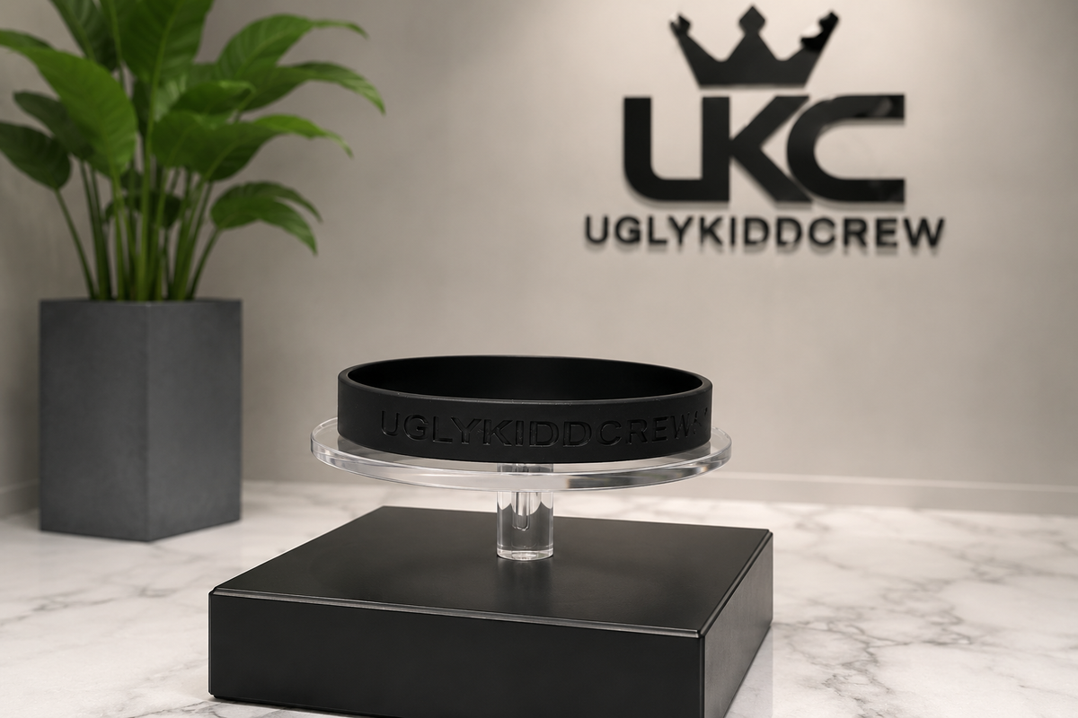 UKC WRISTBANDS